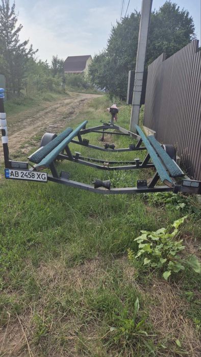 Катер катамаран прогулянковий човен моторний понтон