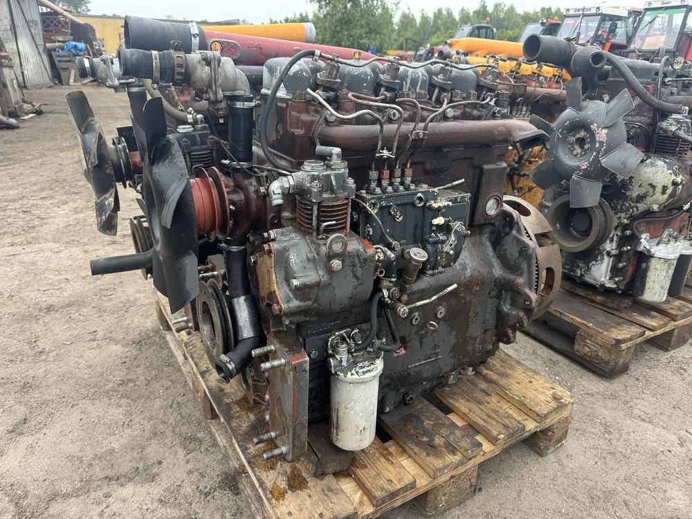 Silnik Ursus Zetor 4 cylindrowy z agregatu  C-360/7211/6945/5711/7011