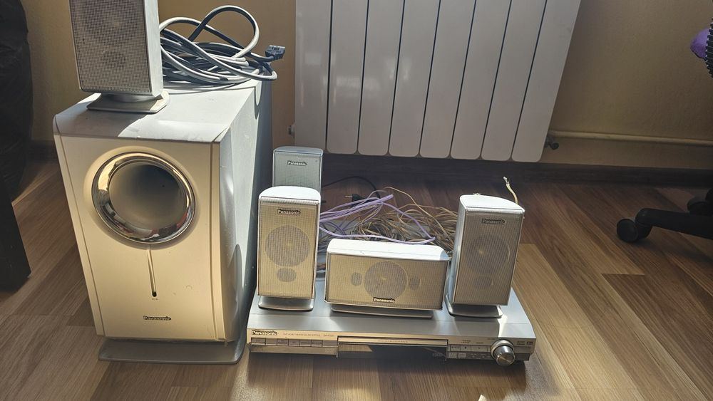 Zestaw kino domowe Panasonic SA-HT520 + subwoofer