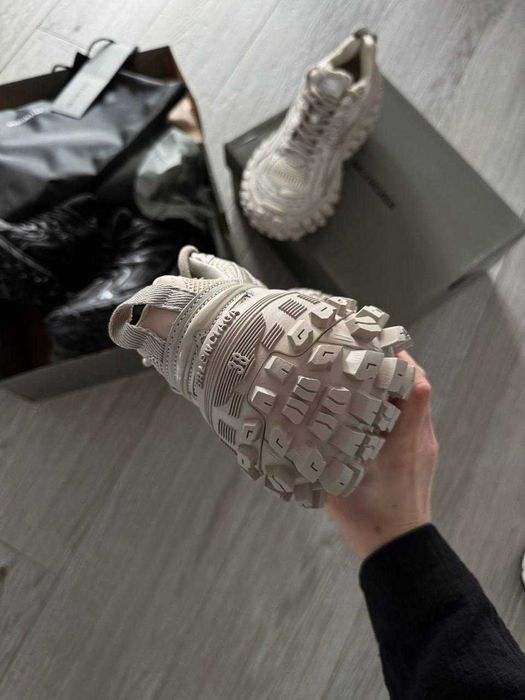 Кросівки Balenciaga Defender Beige premium