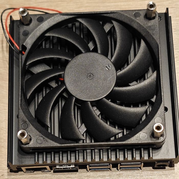 Minikomputer ODROID-N2 4GB RAM z chłodzeniem (SBC)