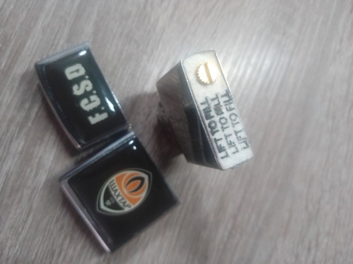 Продам зажигалку FCSD - Шахтар