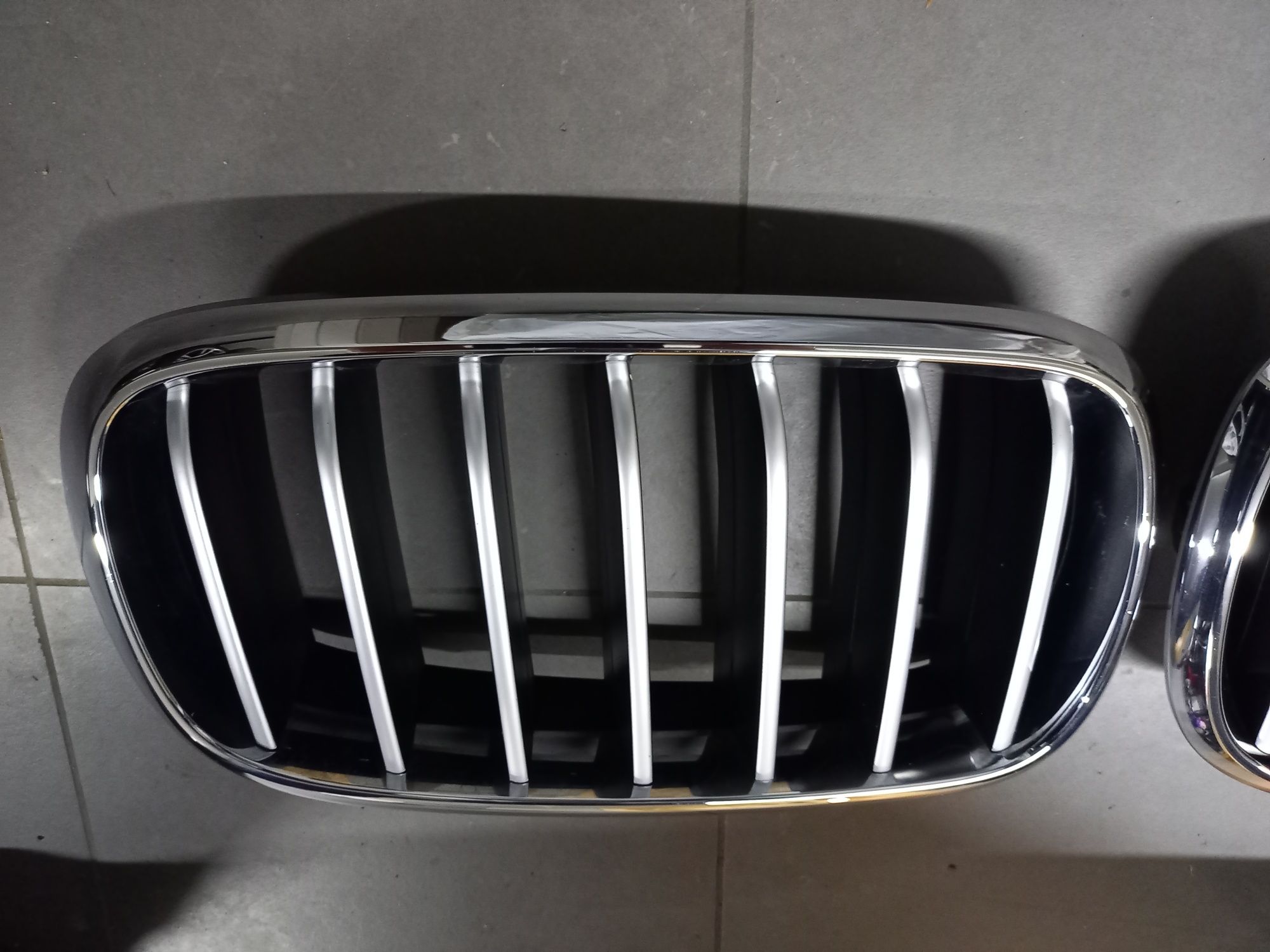 Grill nerki BMW X5 X6 f15 f16