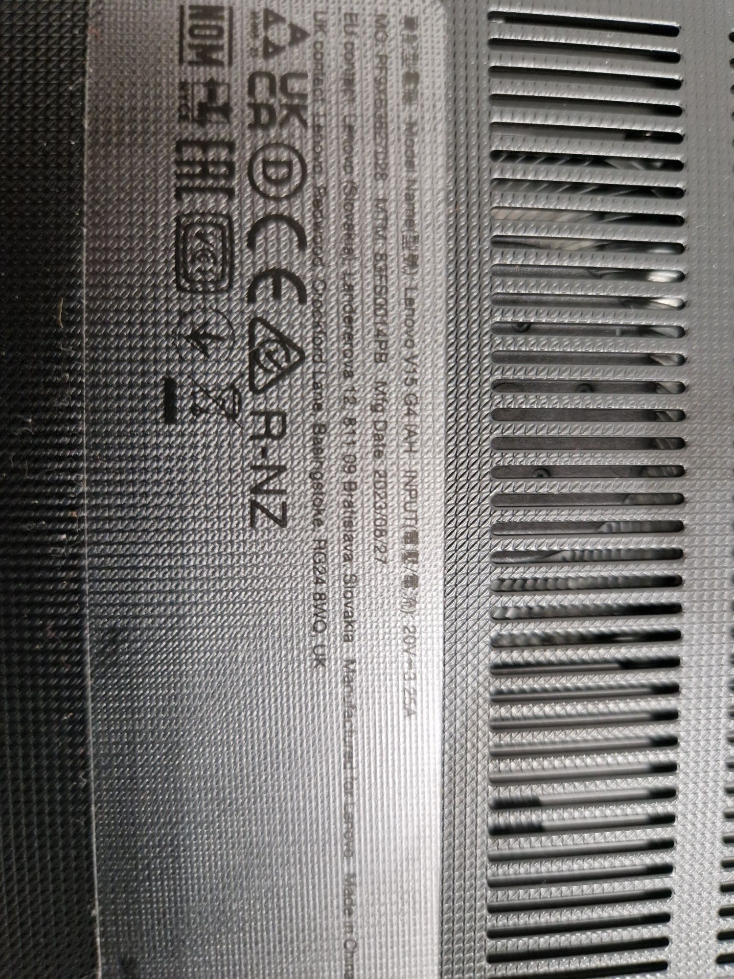Laptop Lenovo V15 G4 I5