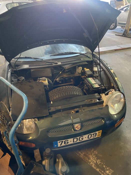 MG F 1.8 118cv para venda