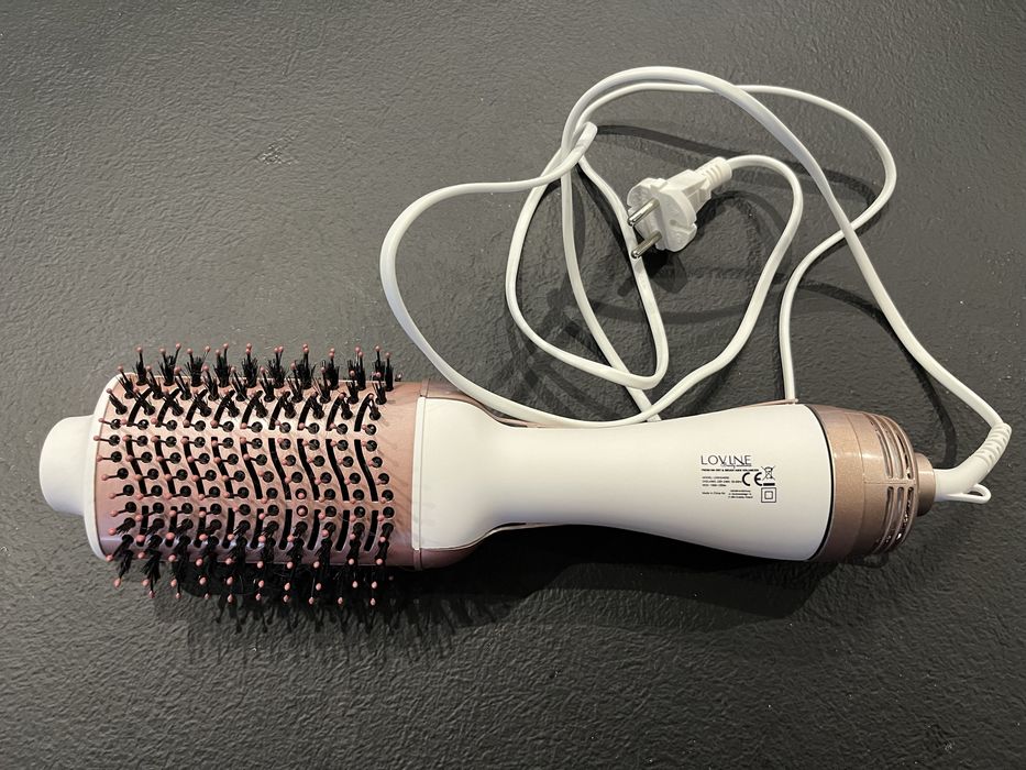 Suszarka do włosów Volumizer LOVINE komplet z pudełkiem