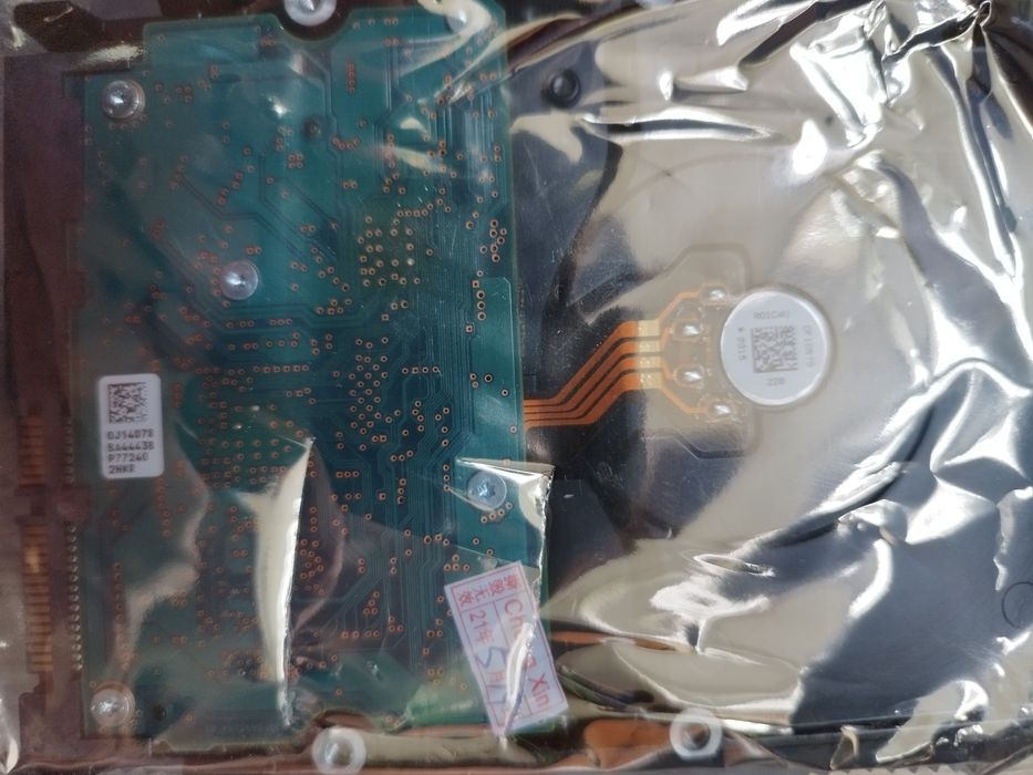 Жорсткий диск (вінчестер) 3TB Seagate Skyhawk ST3000VX010