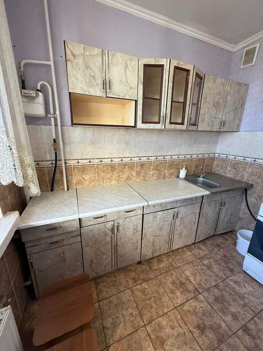 Продається затишна 1-кімнатна квартира на Озерні!