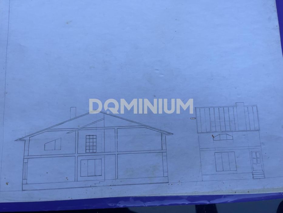 Продається будинок в м. Хуст