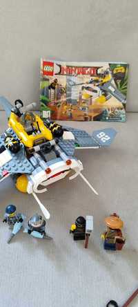 LEGO Bombowiec Manta Ray 70609