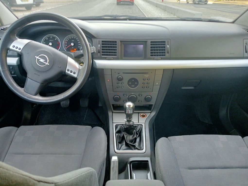 Opel Vectra GTS 2.2 Cdti 130.000 km