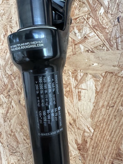 Suspensão rockshox Judy