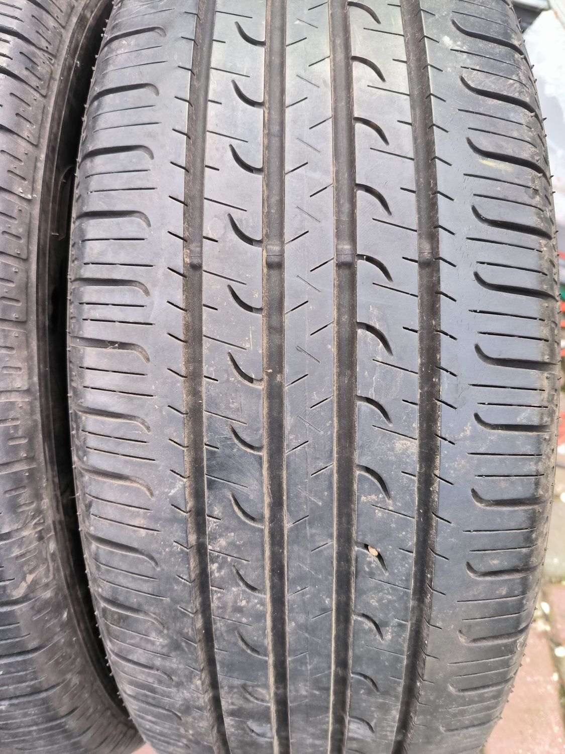 Opony całoroczne 19 Goodyear EfficientGrip SUV 4x4 - 225/55 19