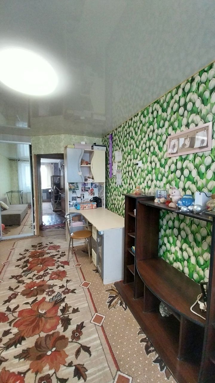 Продам 3 квартиру, з автономним газовим опаленням, на 2 поверх, Кірова