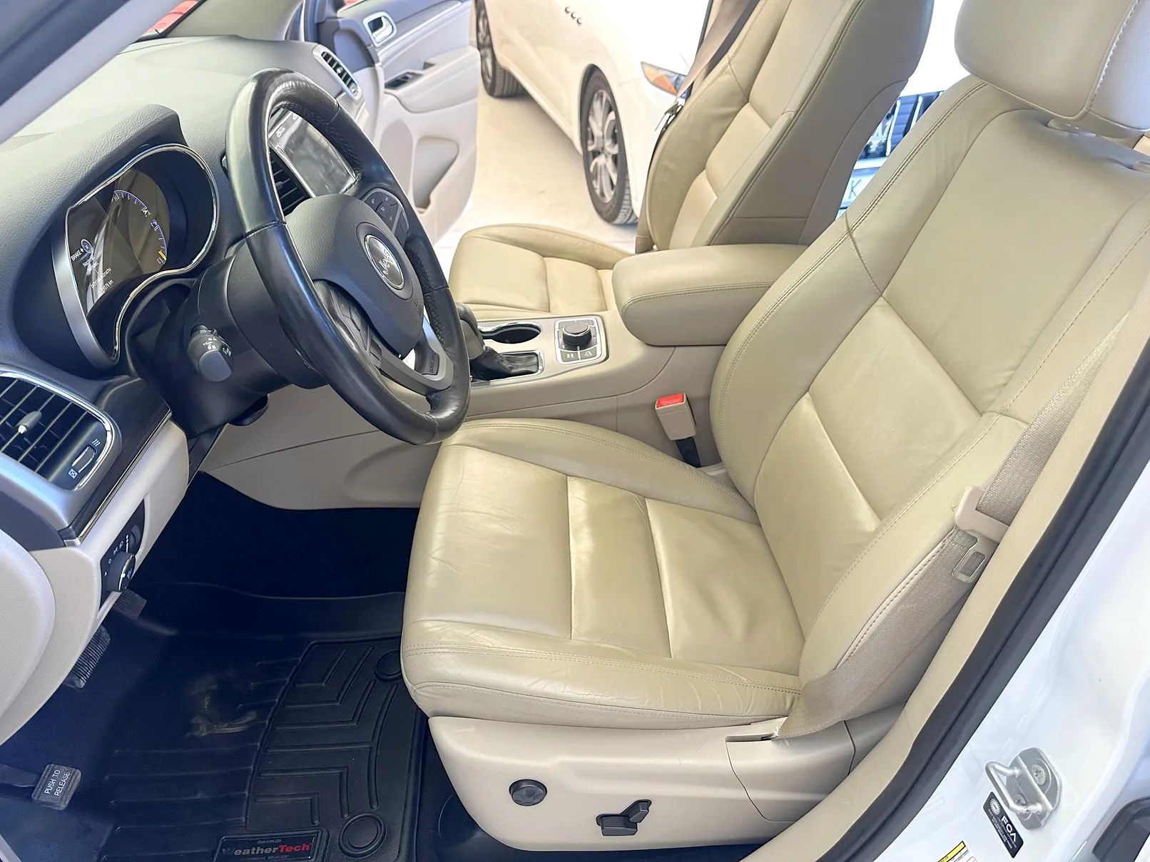 Jeep Grand Cherokee 4X4 3.6 BENZ 286 KM ! 2021r ! 71.000 km ! Warszawa