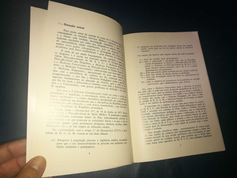 Cadernos de Medicina Desportiva 5-A Direcção-Geral de Apoio Médico