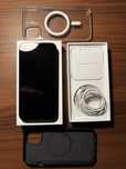 iPhone 14 128GB Midnight + Apple Clear Case + Nomad Sport Case