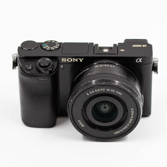 Sony Alpha a6000 24MP + 16-50mm - 12M Garantia