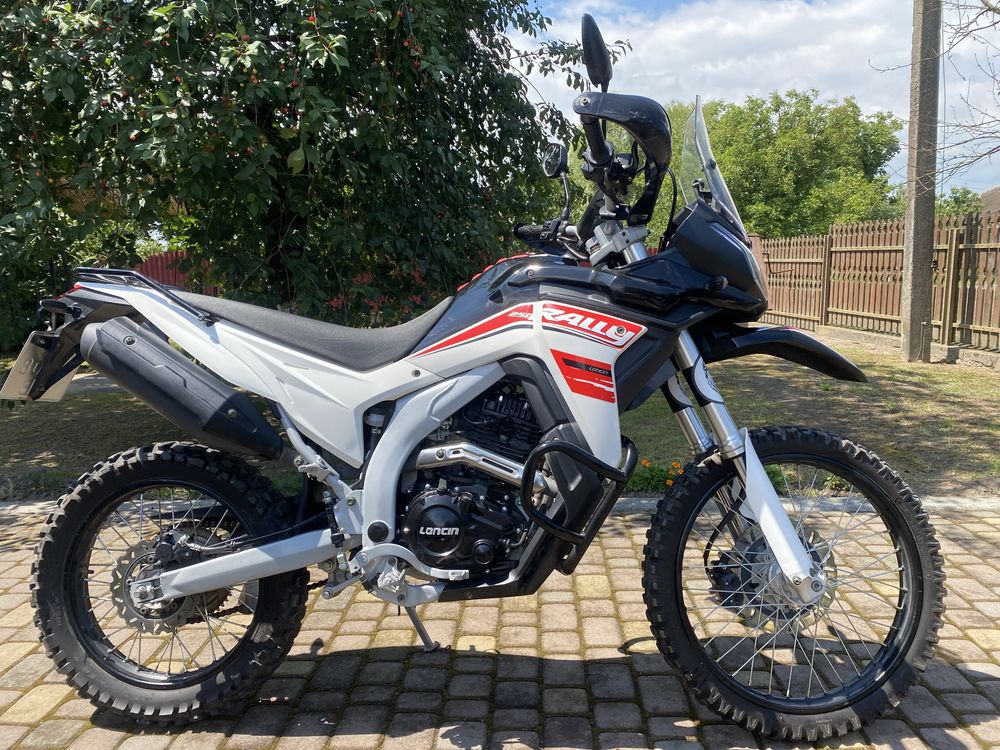 Продам Loncin rally 250.