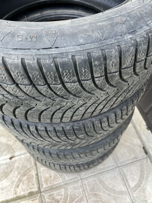 Зимові шини Targum 225/55 R17. ТОРГ, шини цілі!!!