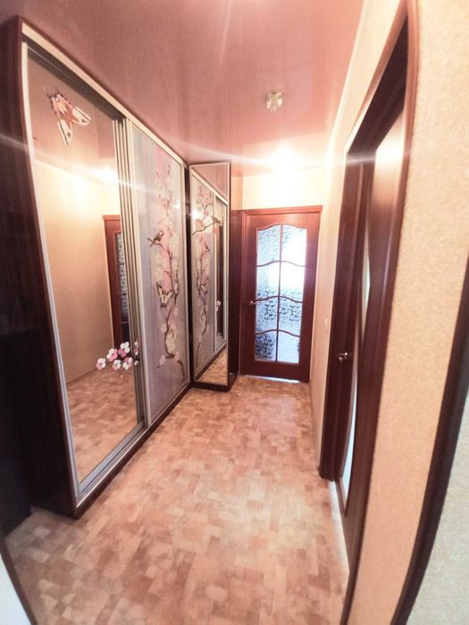 Продам 3-ех комн квартиру