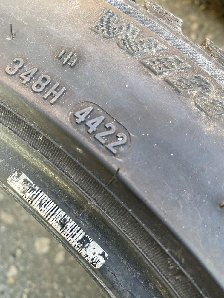 235/45/18 (22 рік) Pirelli
