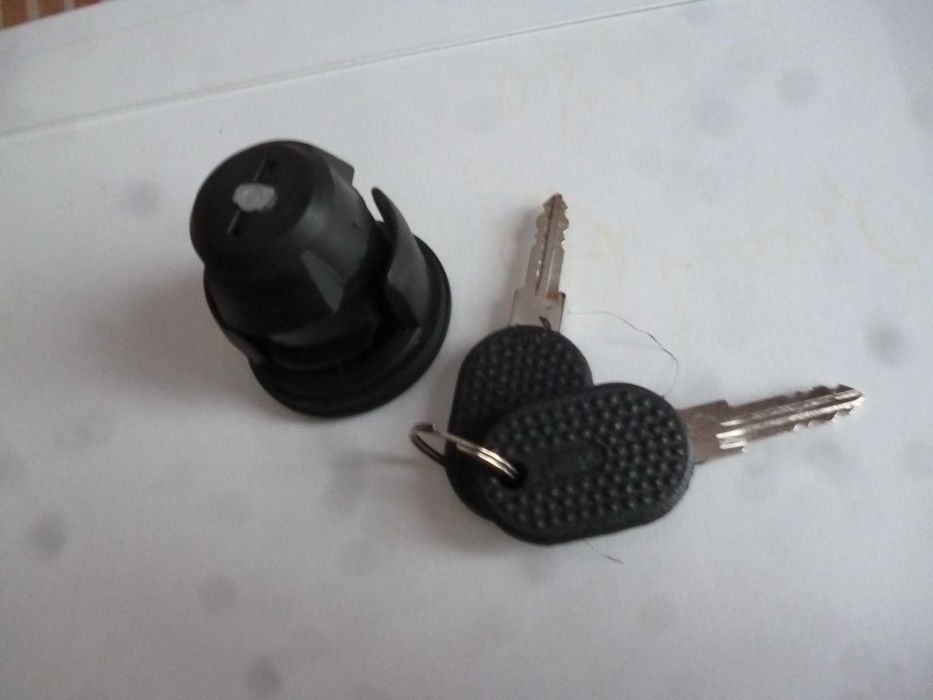 Fiat 126p elegant ,Fiat Panda, Uno Cinquecento korek wlewu