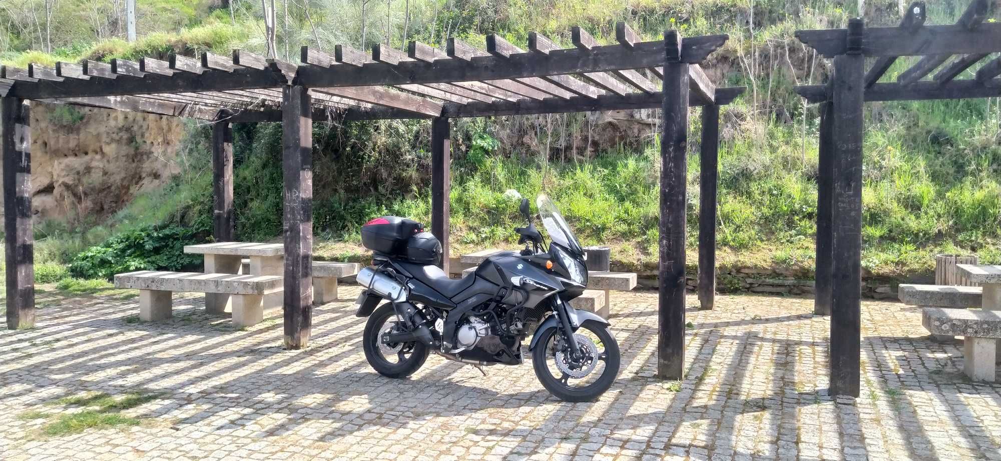 Suzuki V-Strom 650