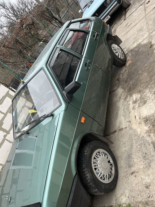 Продам ваз 2109 в