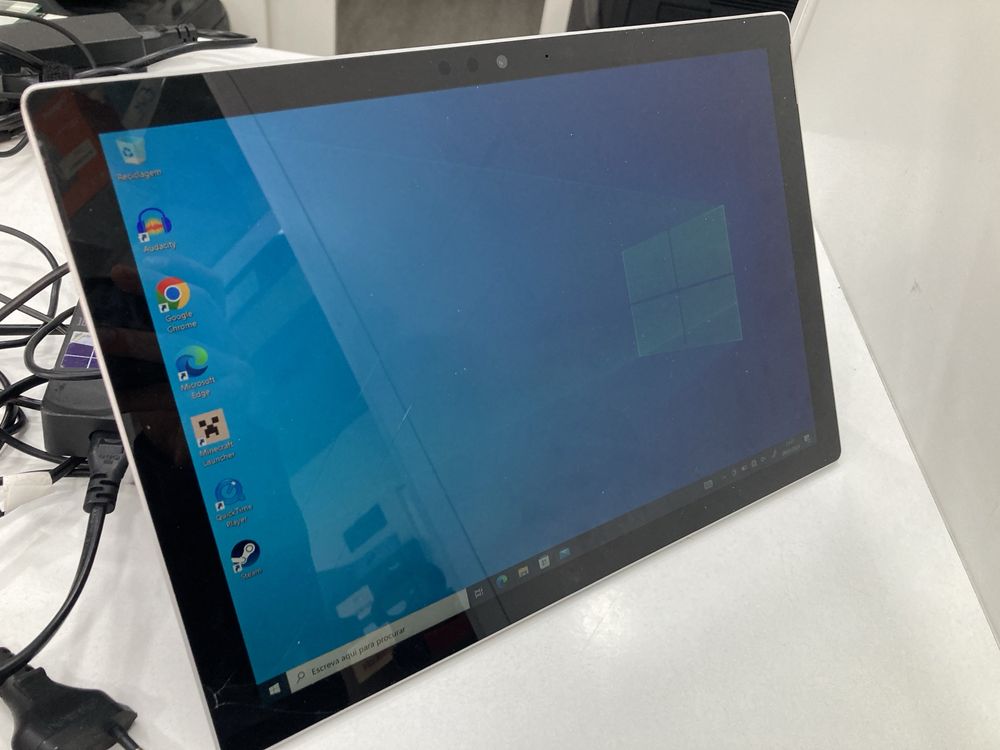 Microsoft Surface Pro 5 com avaria