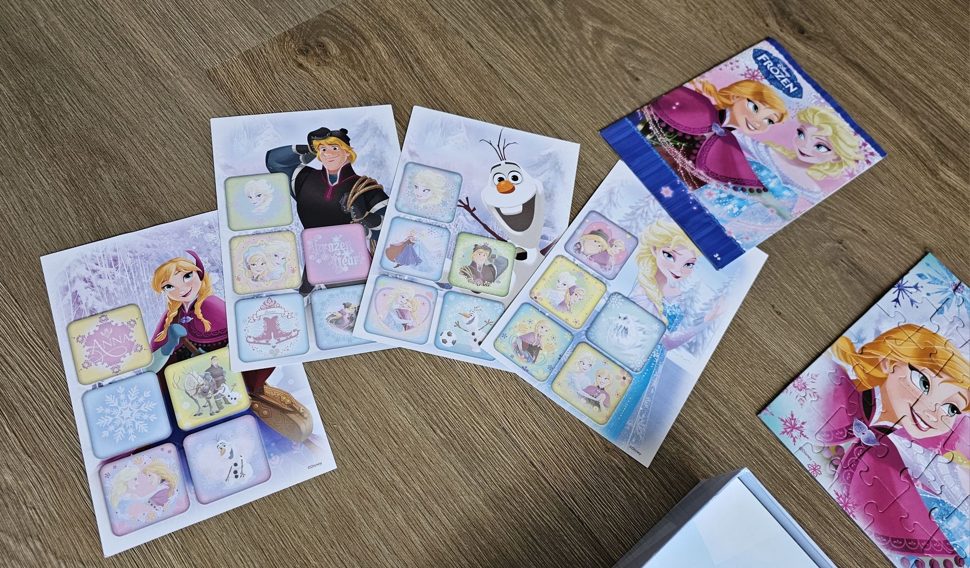 Gra Trefl Disney FROZEN 8 w 1 (puzzle, memos, piotruś itp)