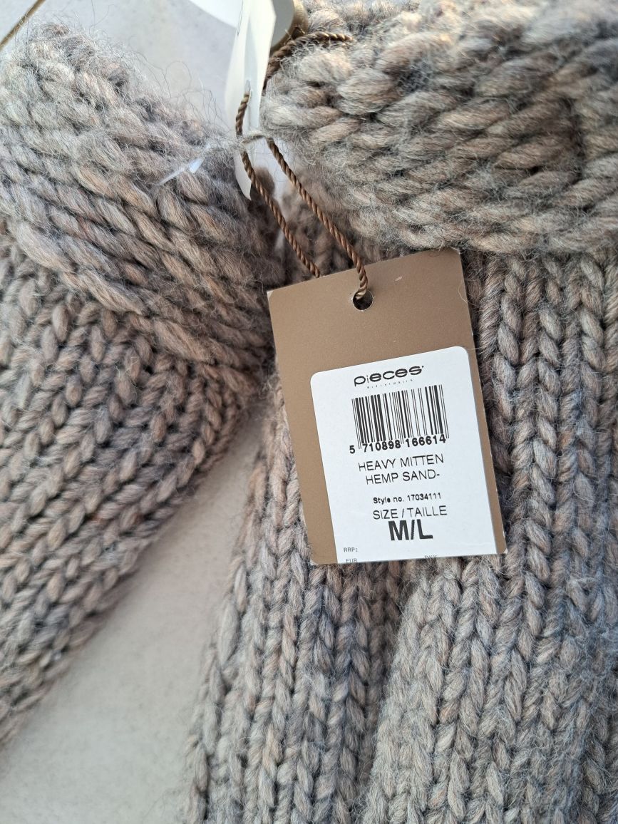 Nowe rękawiczki Pieces wool wełna