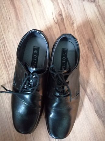 buty czarne chłopięce 35