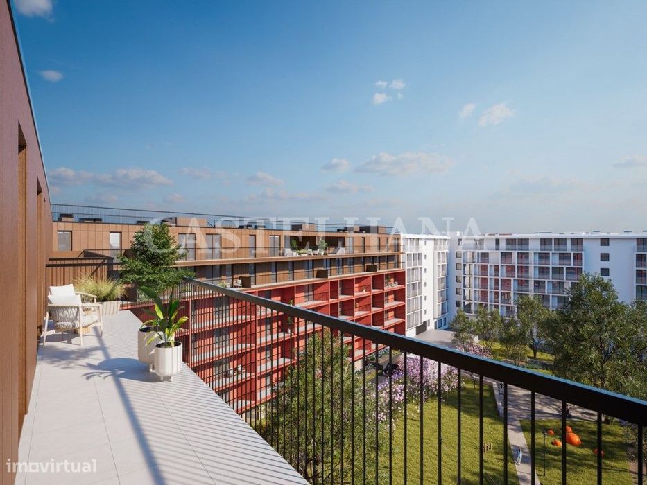 Apartamento T2 com área exterior e garagem no Areeiro, Lisboa