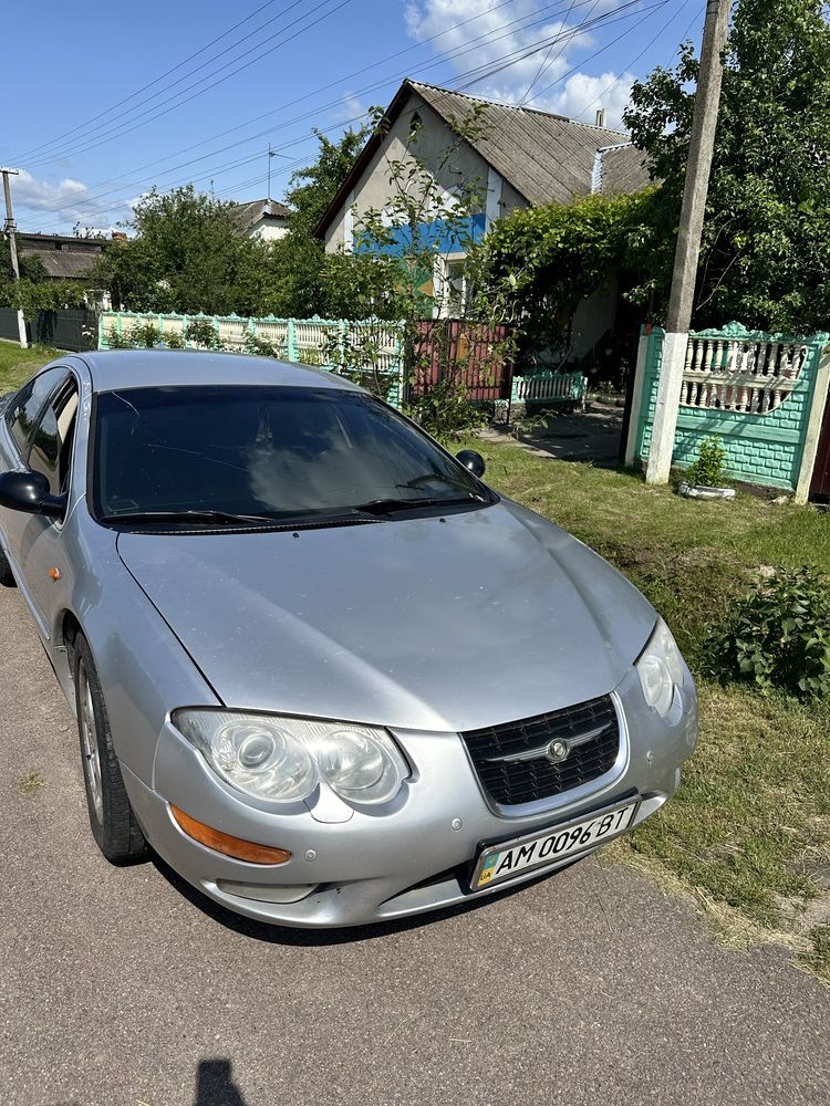 Продаж Chrysler 300m
