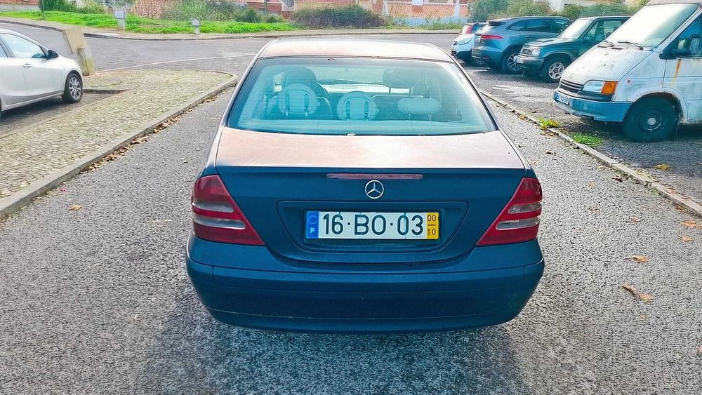 Mercedes C200W203 Diesel ano 2000