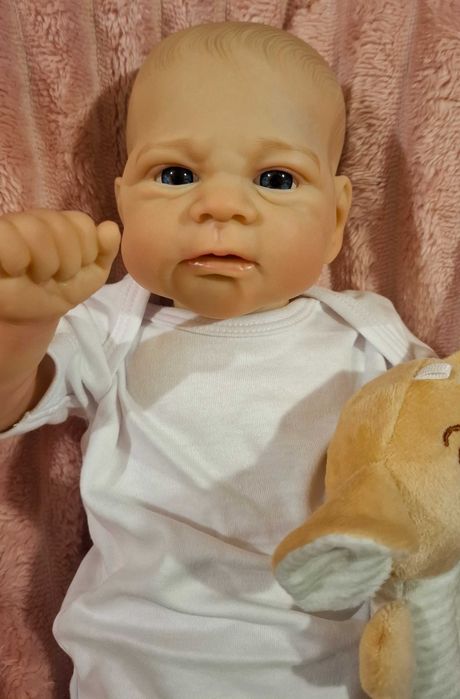 Boneca reborn 45cm.Artigo novo