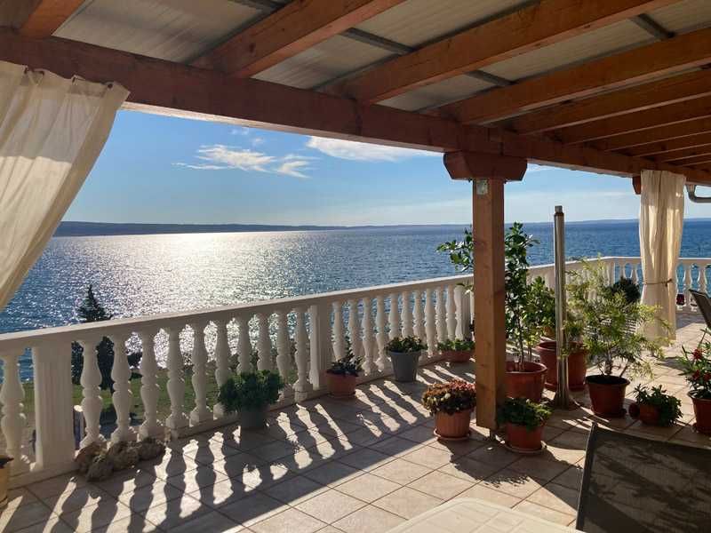 CHORWACJA STARIGRAD 13.08-20.08 apartament z widokiem na morze 4 os.