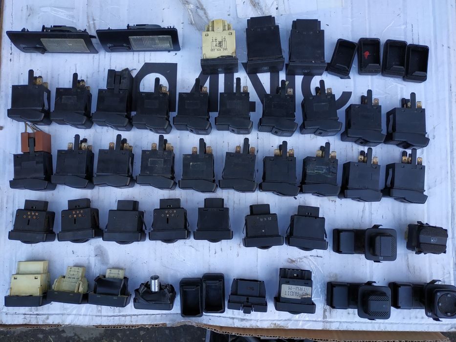 Кнопка,включателі,плафон салона VW Транспортер,Пассат Б3,Б4,Гольф 2-3