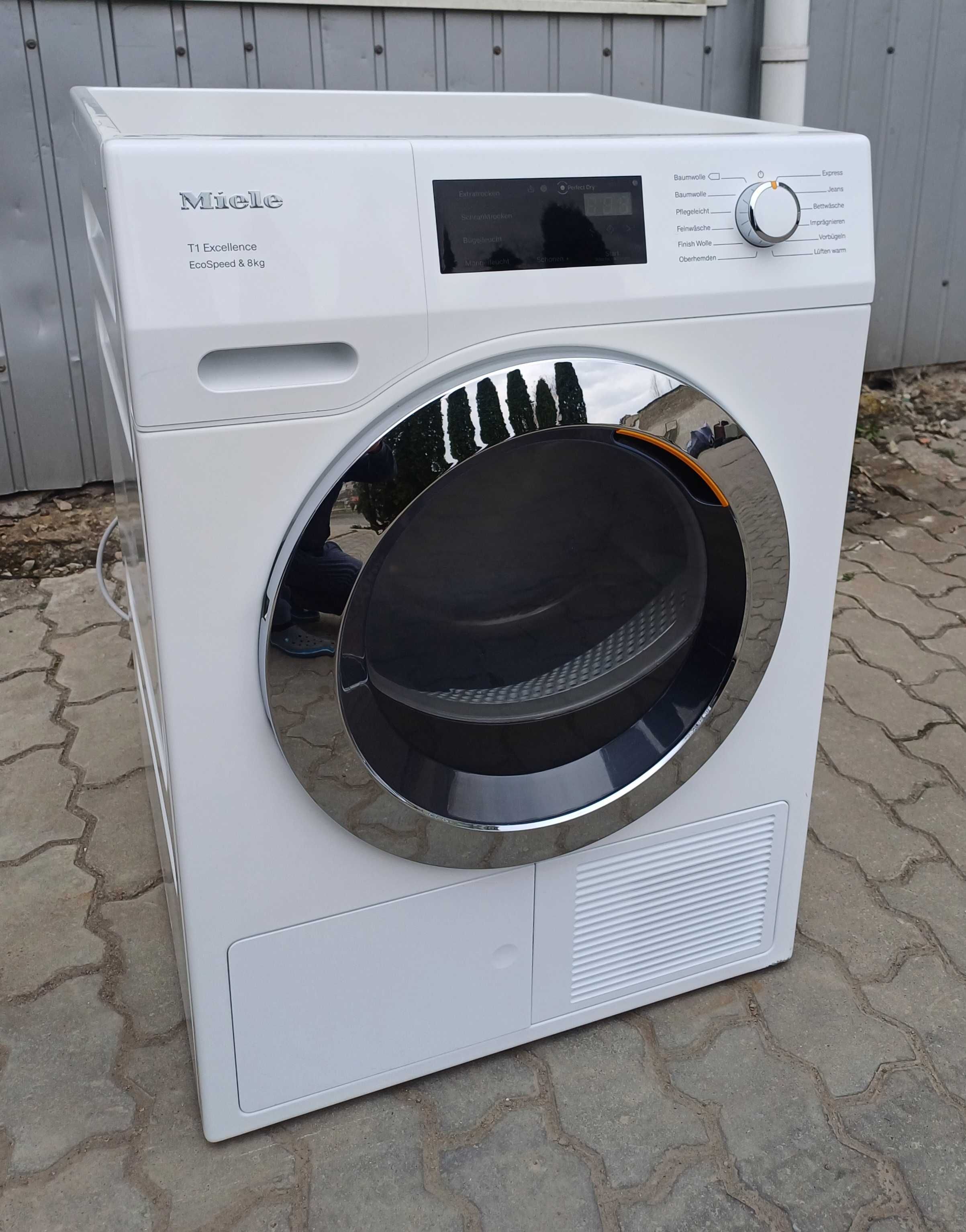 Сушильна машина з тепловим насосом 8 кг А+++ Міле Miele TEF 765 WP