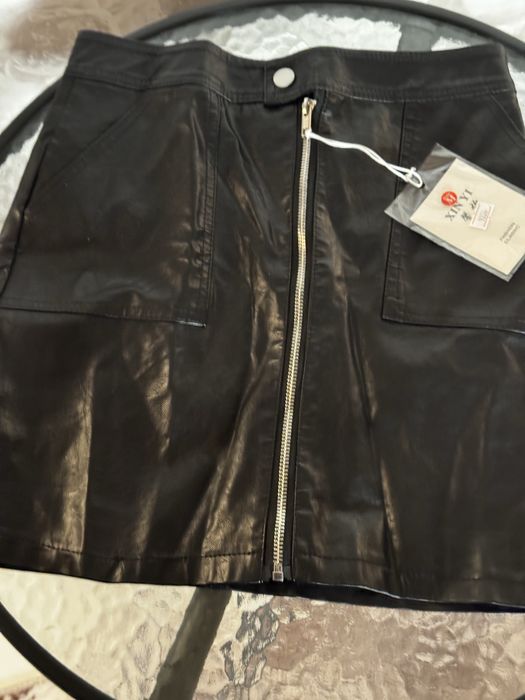Юбка єко шкіра на замочку