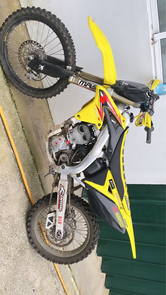 Suzuki rmz 2014 com extras