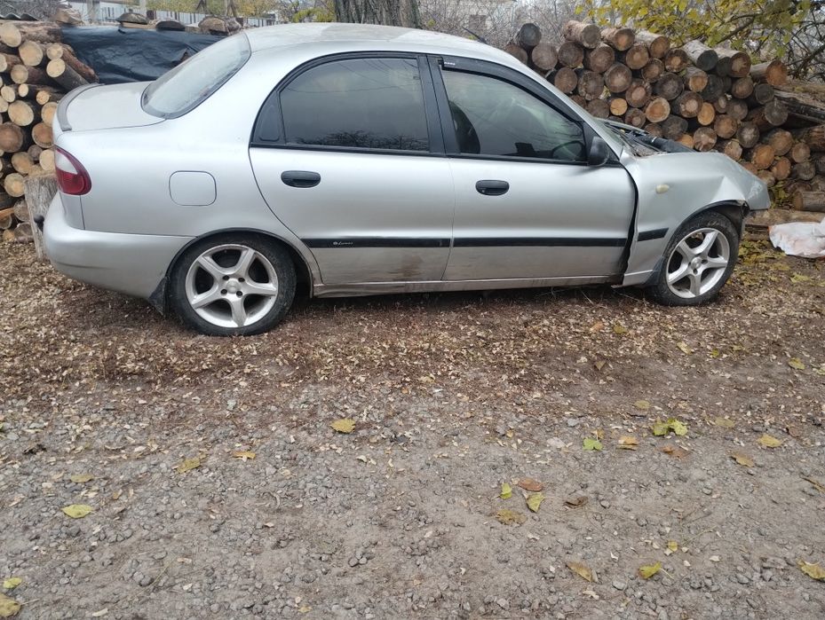 Автомобіль DAEWOO Lanos