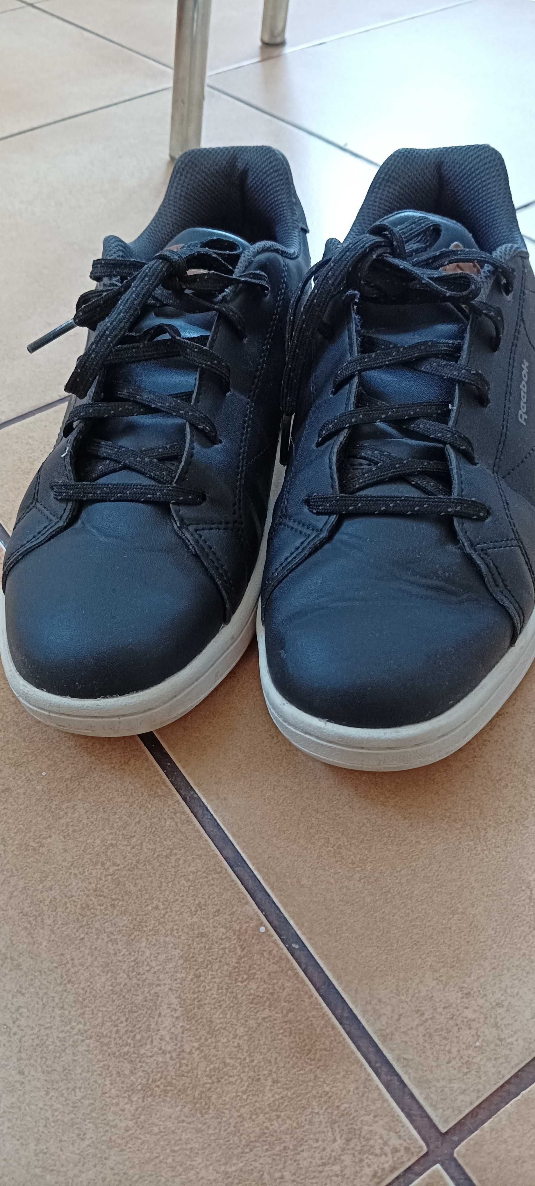 Buty wiosenne trzewiki półbuty Reebok chłopięce rozmiar 38,5cm