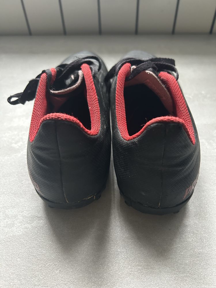 Turfy piłkarskie Adidas