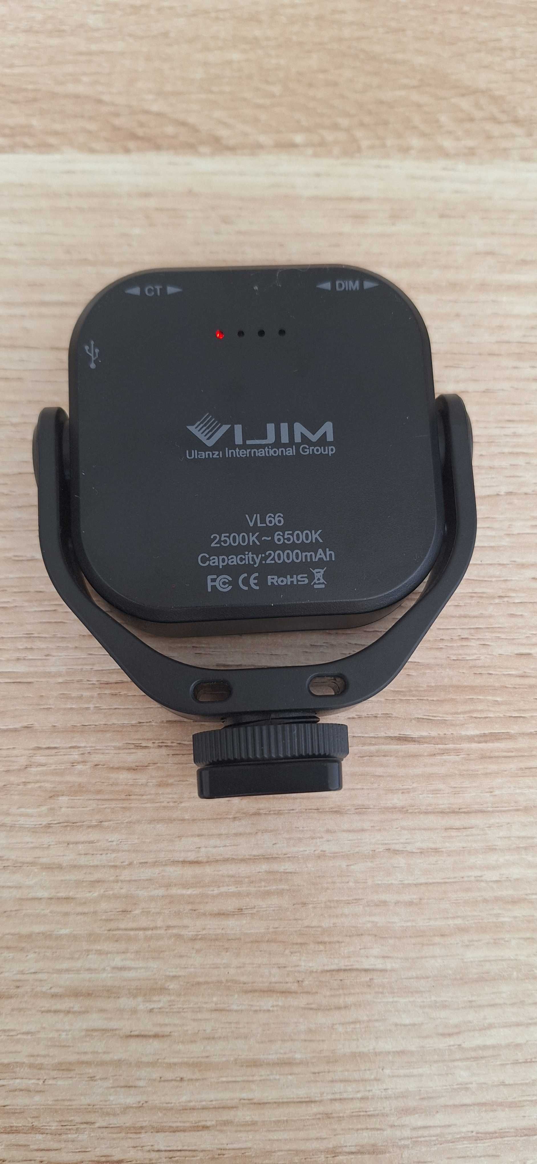 Lampa Ulanzi VL66