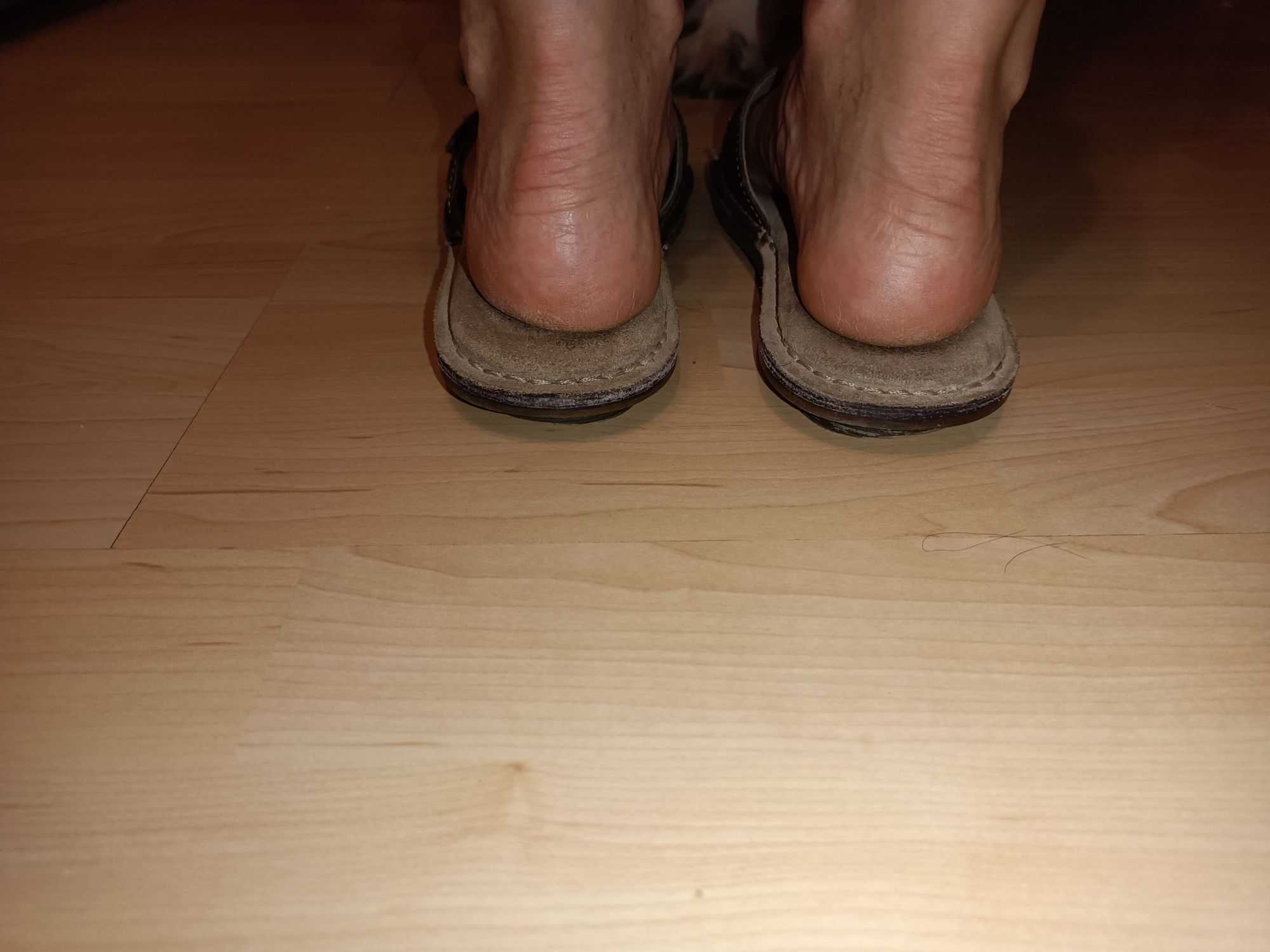 Klapki Dr Martens rozm 38