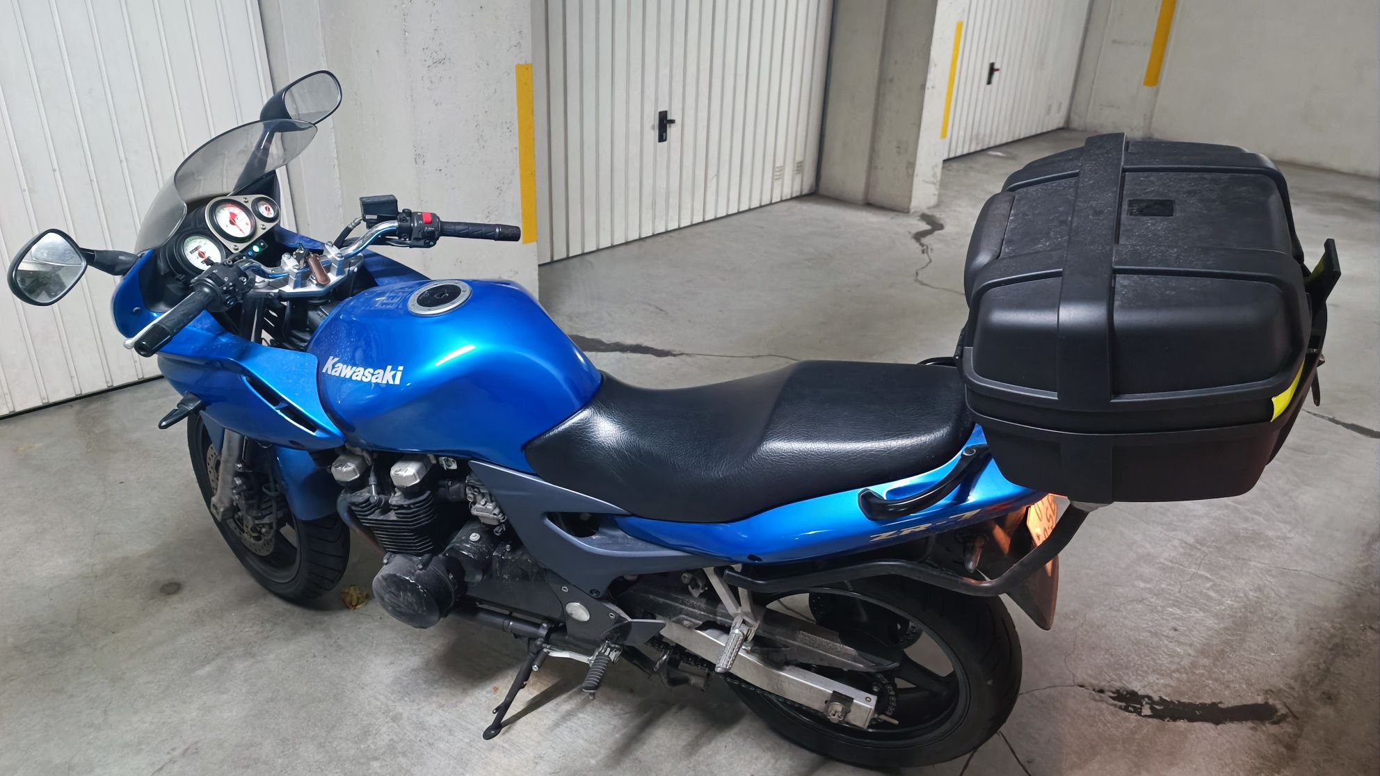 Kawasaki ZR7-S 2001