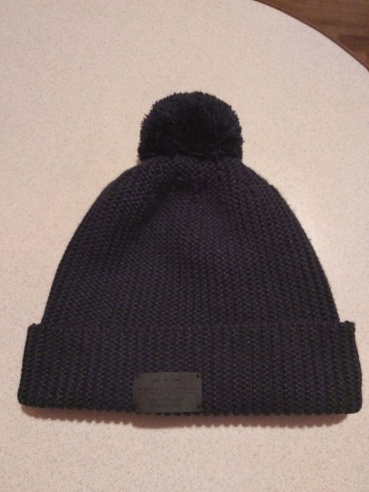 Шапка жіноча зимова.