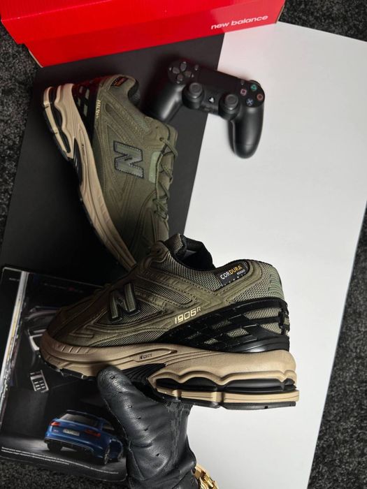 Чоловічі кросівки нью беланс на хутрі New Balance 1906R Fur [41-46]